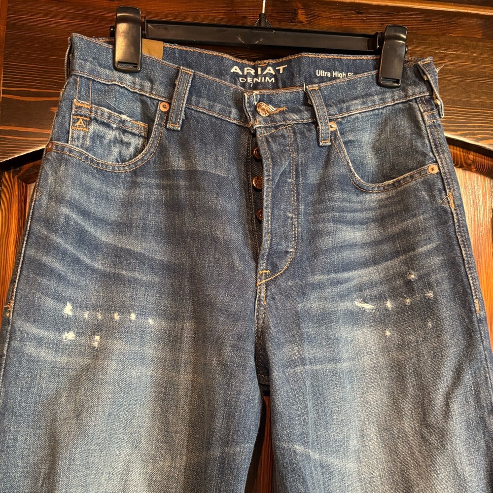 Ariat Ultra High Rise Haiti Tomboy Wide Leg Denim Jean - Picture 6 of 15